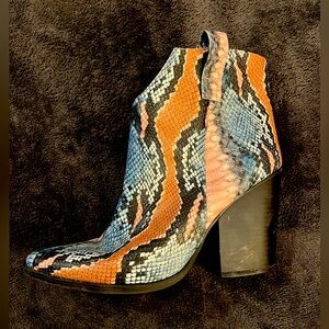 Qupid Multicolor Snake Print Ankle Boots